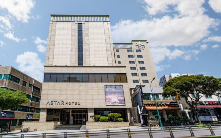 제주 아스타 호텔 후기, 가격, 예약 | 제주시 사우나 조식