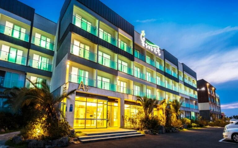 제주 봄그리고가을 호텔&리조트 후기, 가격, 예약 | 서귀포 성산읍 수영장 오션뷰