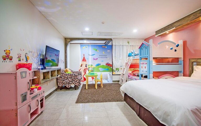 제주 서귀포 파미유리조트 후기, 가격, 예약 | 온수풀 자쿠지