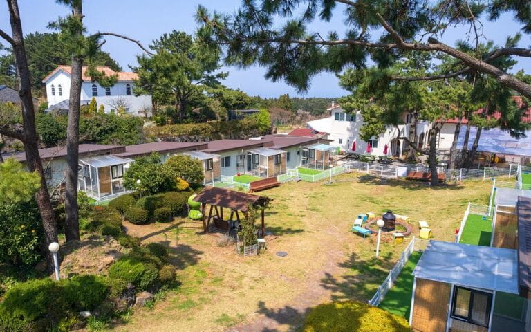 제주 댕댕이파크 리조트 펜션 예약, 가격, 후기 | 애월 애견동반 숙소 추천