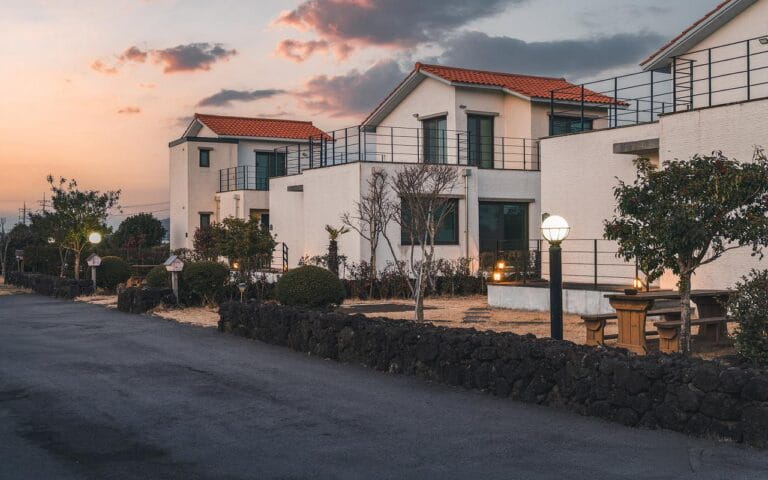 서귀포 드림인제주독채펜션 후기, 가격, 예약 | 제주 성산 대가족 독채